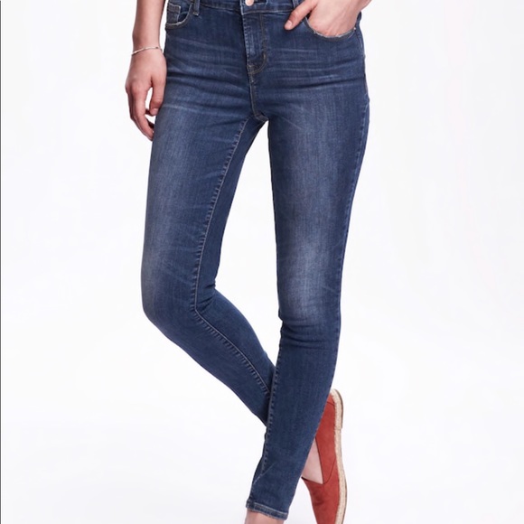 ✨SOLD✨ Old Navy Mid-Rise Rockstar Sculpt Jeans 6 - Picture 3 of 4